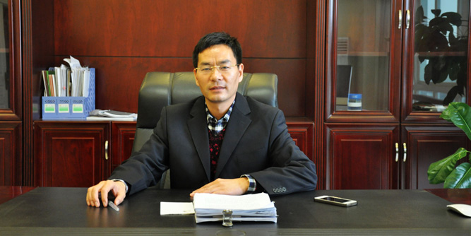 百年天天木门董事长张天俊：专注需求，做加厚木门创导者