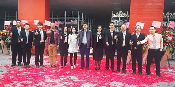 开业捷报｜伟业铝材工业型材门市红红火火开业大吉