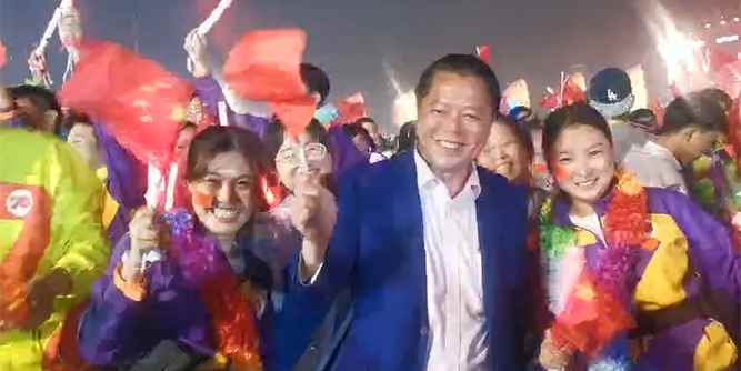 全国工商联家具装饰业商会丁佐宏会长受邀参加中华人民共和国成立70周年庆祝活动