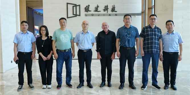 法国建科院（CSTB）门窗认证委员会副主席拉吉尔先生来华访问并做市场调研