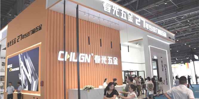 春光五金携新品亮相2023 FBC国际门窗幕墙展，现场观展如潮
