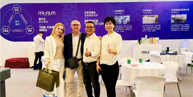 “膜”界之星！膜先生亮相中国国际玻璃展！