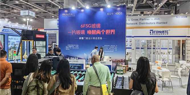 2026WINDOOR专访 | 膜先生6FSG玻璃震撼亮相展会：以科技之力重塑门窗安全与性能标杆