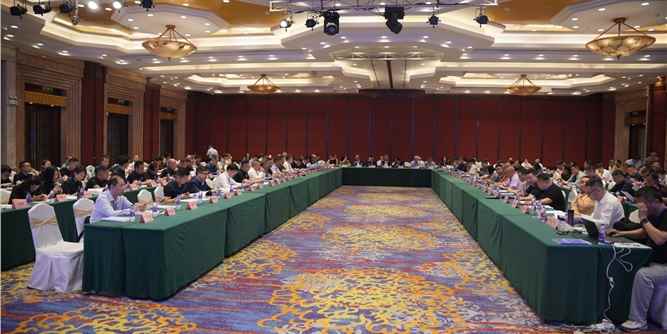 第九届建筑系统门窗年会暨第十二次（2026）系统门窗同学交流联谊会顺利召开